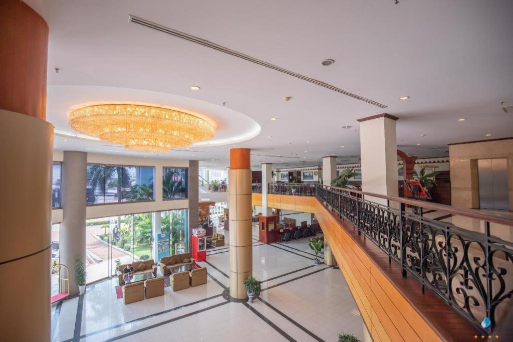 Vientiane Plaza Hotel Buitenkant foto