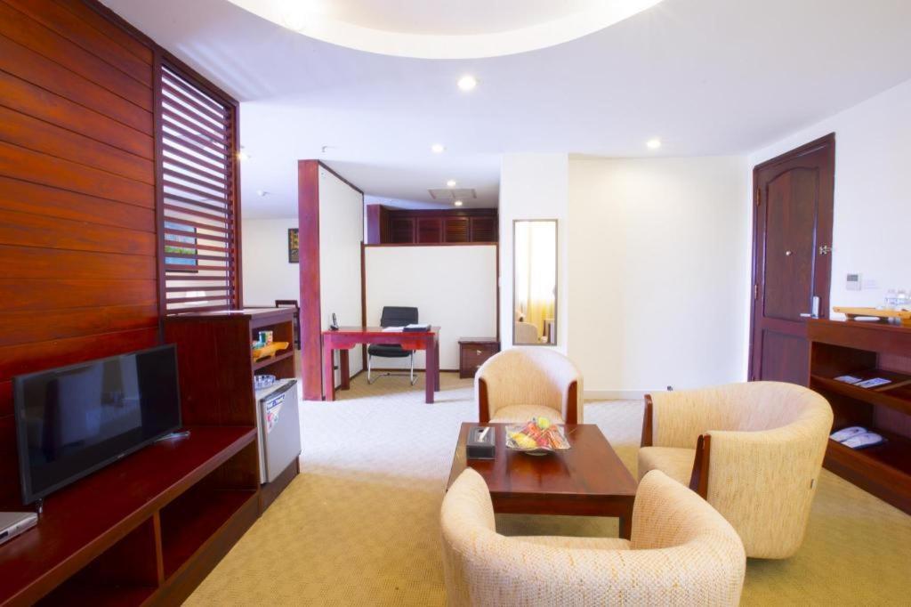 Vientiane Plaza Hotel Buitenkant foto
